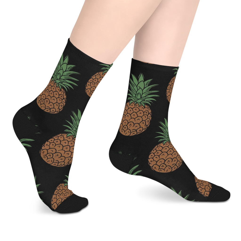 Pineapple Print Mid-Length Socks — Tropical Fruit Pattern Crew Socks